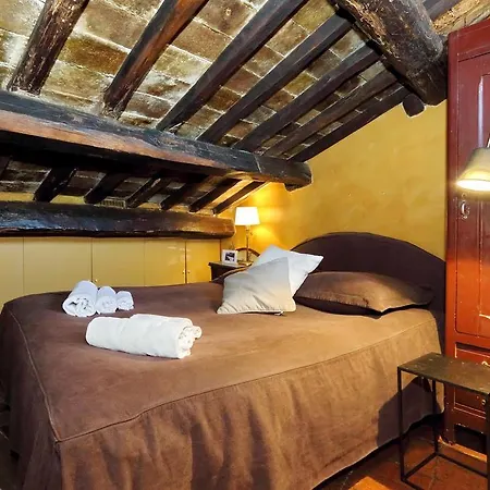 Trastevere Large With Terrace | Romeloft Apartment Rome
