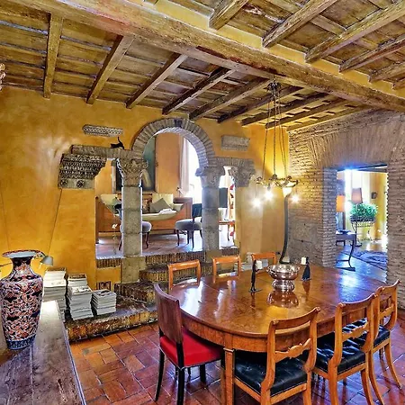 Trastevere Large With Terrace | Romeloft Apartment Rome